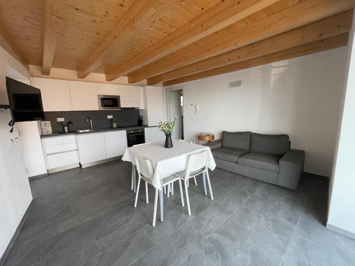 Delfina Home Terrazzo 013239-Cni-00132 Vercana Buitenkant foto