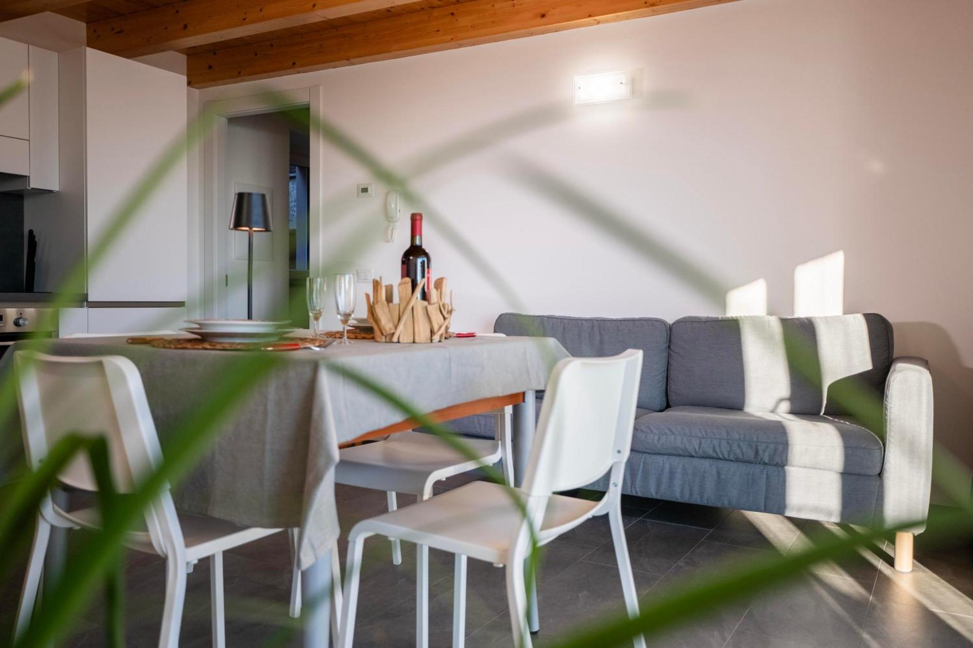 Delfina Home Terrazzo 013239-Cni-00132 Vercana Buitenkant foto