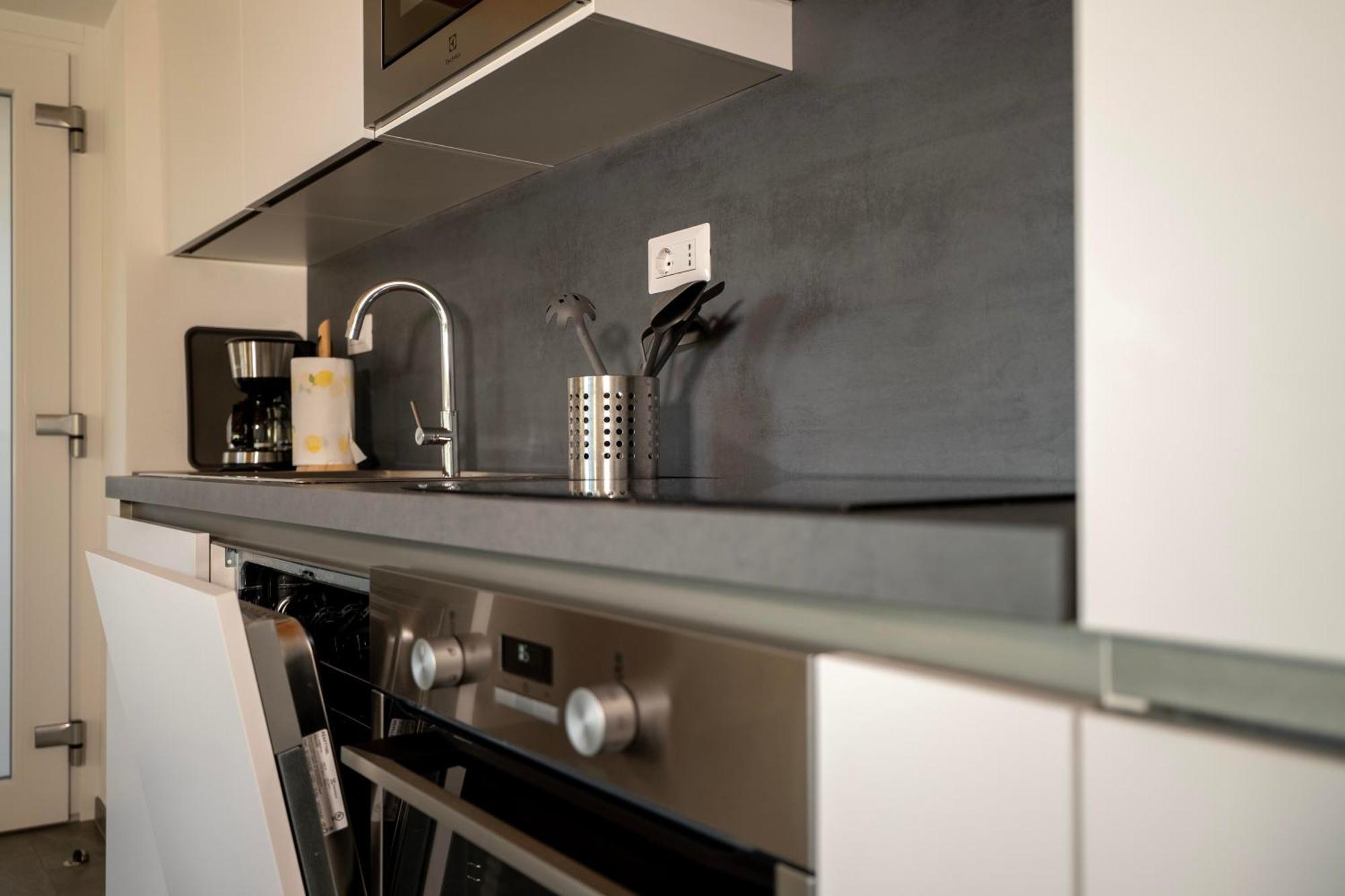 Delfina Home Terrazzo 013239-Cni-00132 Vercana Buitenkant foto